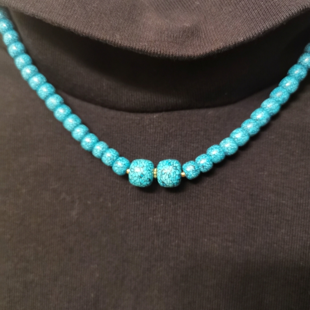 Turquoise necklace - Picture 3 of 3